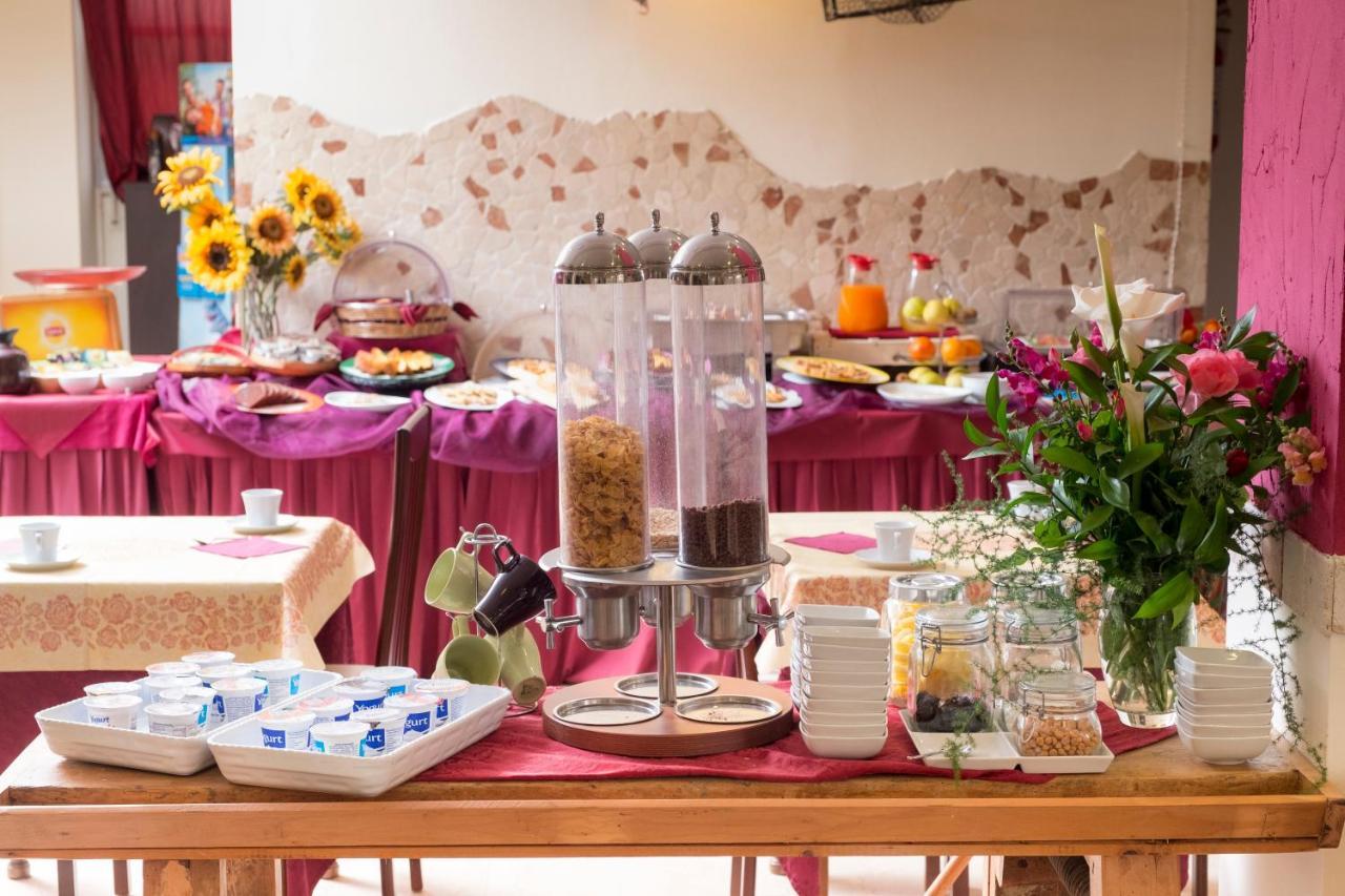 Hotel Crosal Rimini Ngoại thất bức ảnh